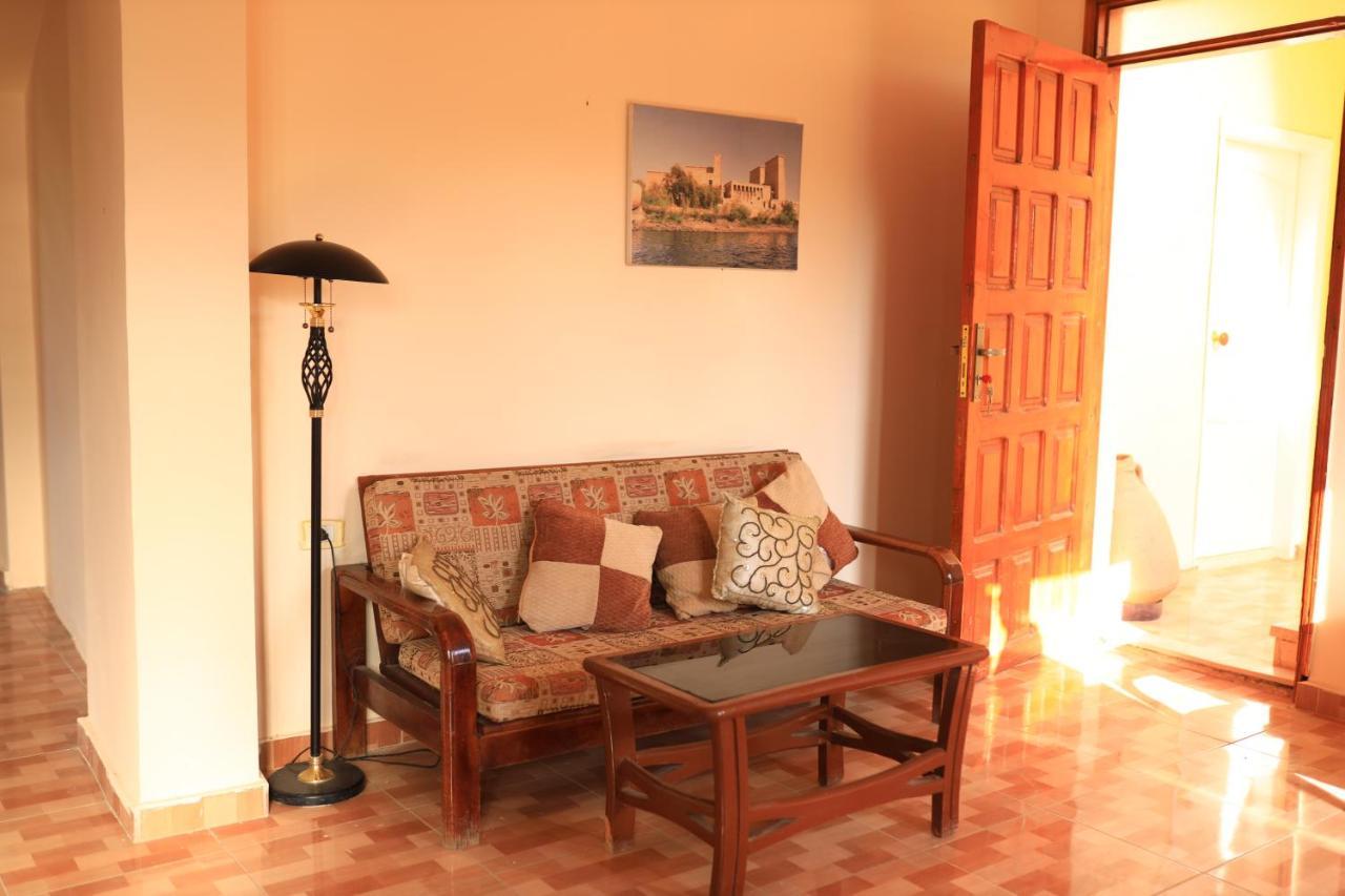 Luxor Nile View Flats Apartment ภายนอก รูปภาพ